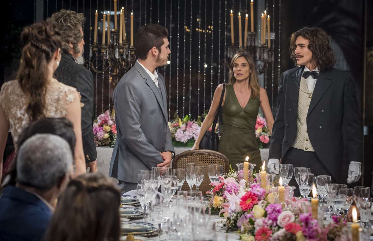 Bruno Montaleone em O Tempo Não Para