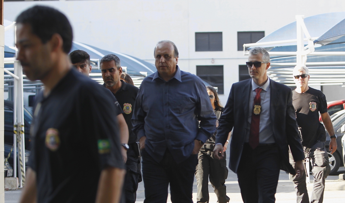 Pez?o chegando na PF
 Severino  Silva Agencia O Dia