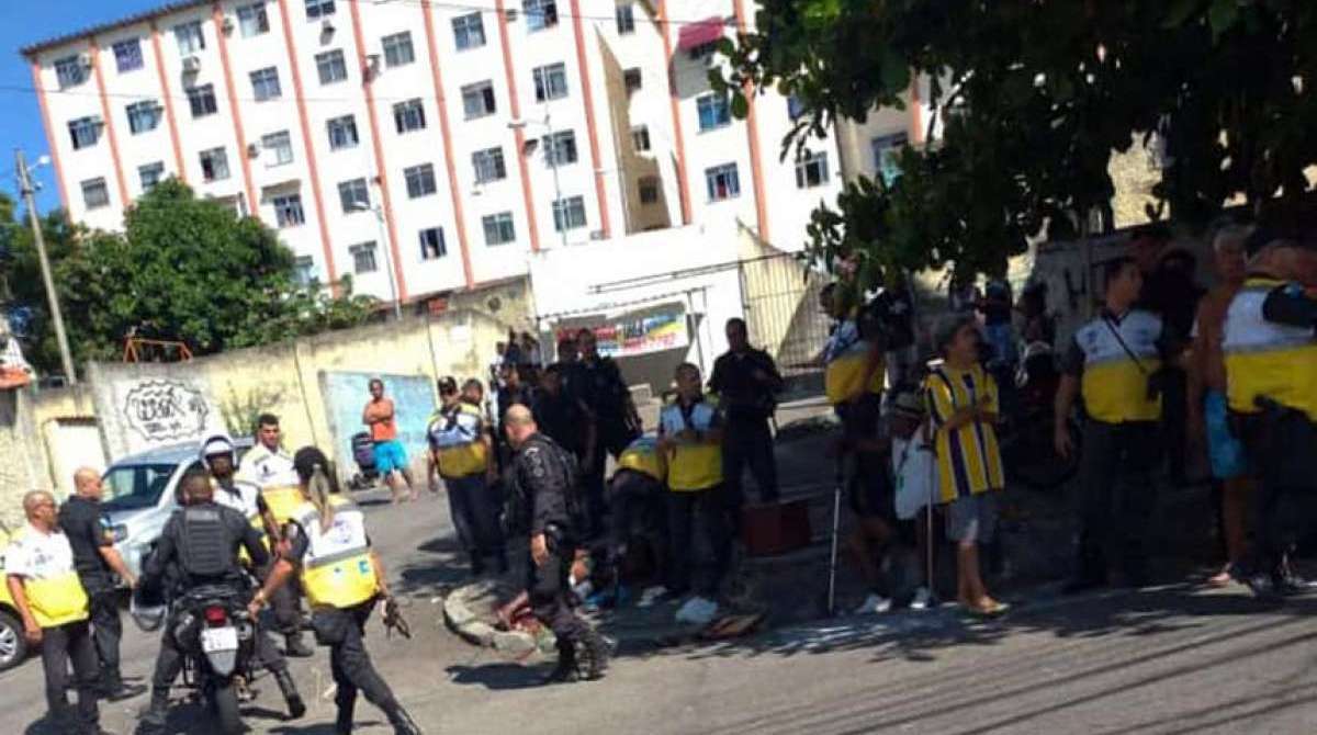 Agentes do Méier Presente fizeram as primeiras abordagens ao suspeito