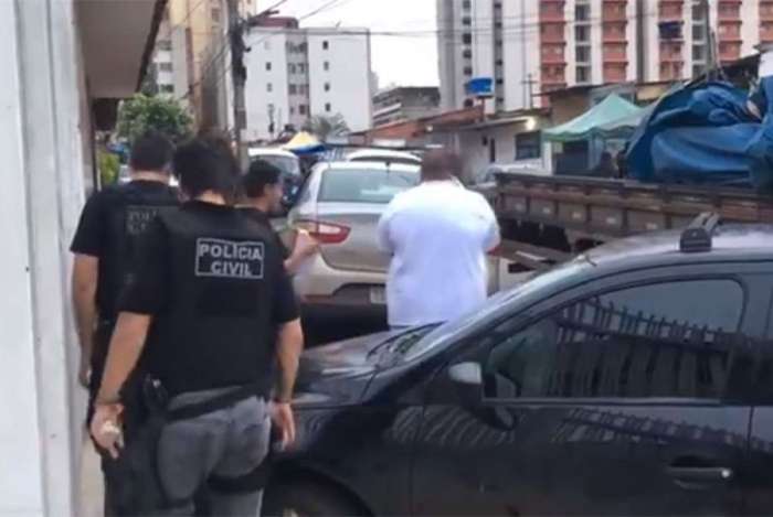 Operação da Polícia Civil do Distrito Federal mira quadrilha que desviava munições da Polícia Militar e Exército do DF para comercializar para facções criminosas do Rio
