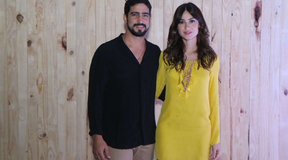 Renato G&oacute;es e Thaila Ayala