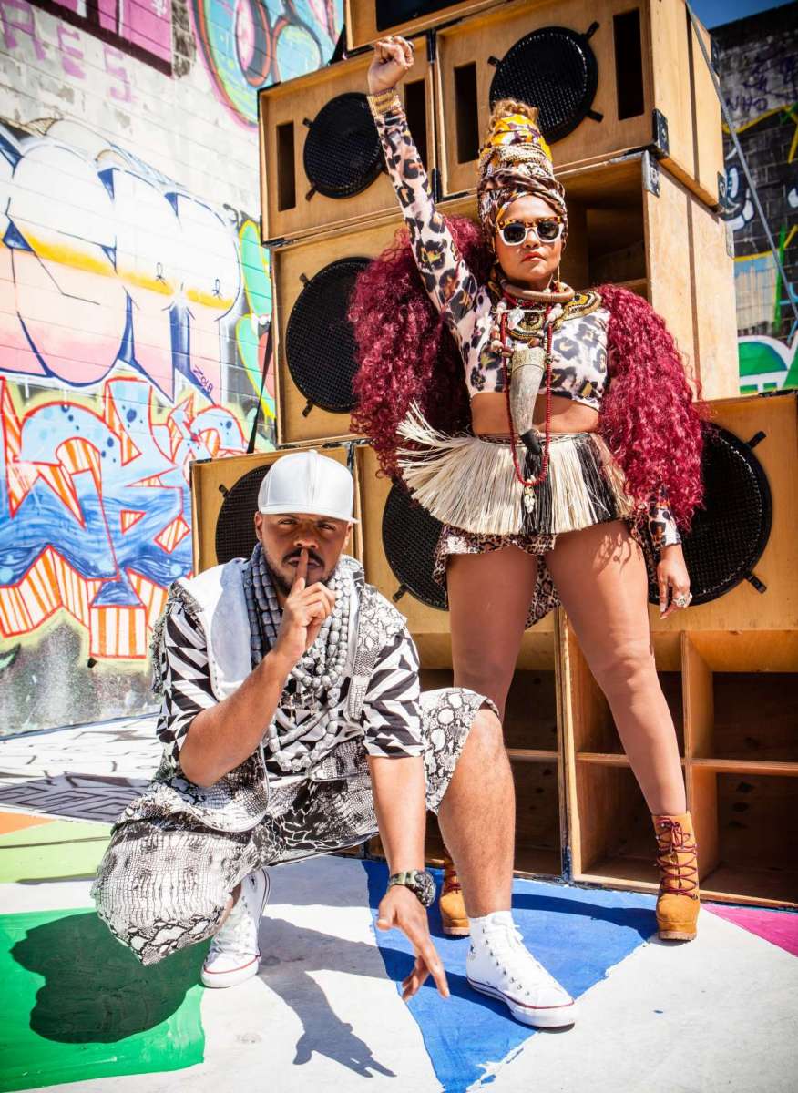 Gabi Amarantos e Monkey Jhayam no clipe 'Pulel&ecirc;'