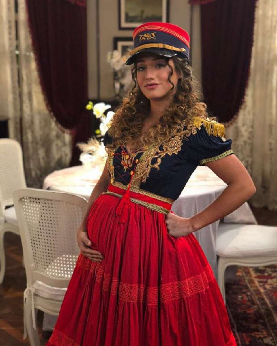 Bruna Griphao nos bastidores de 'Orgulho e Paixão'