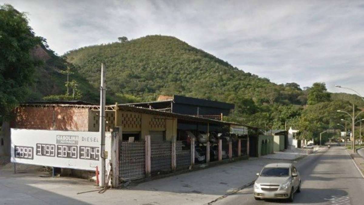 PM morre após ser baleado durante discussão em saída de festa. Evento acontecia em estabelecimento na Estrada do Catonho, em Jacarepaguá