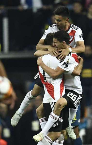 River Plate comemora seu gol no Santiago Bernabéu - AFP