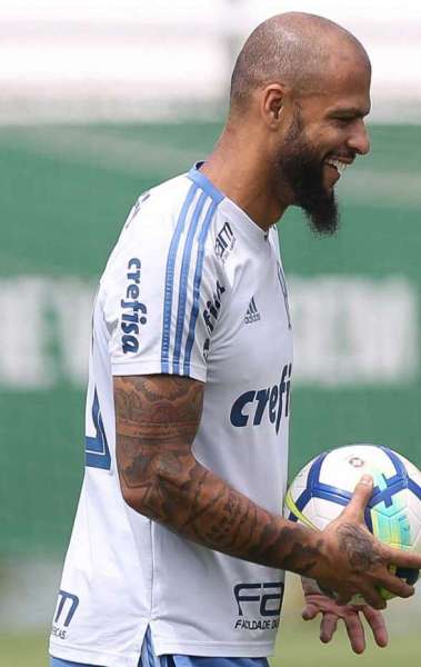 Felipe Melo no Flamengo? Torcedores do clube pedem jogador do