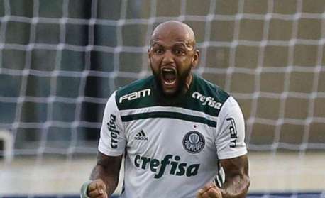 Felipe Melo opina sobre partida entre Flamengo e Palmeiras: 'Final não se joga, final se ganha'