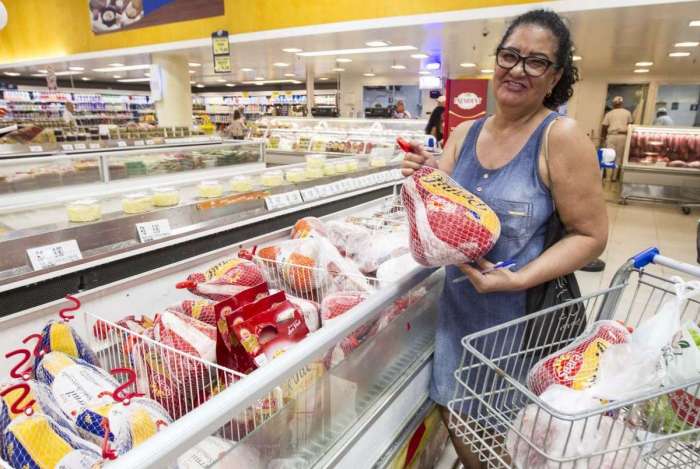 Como ter uma ceia de Natal boa, bonita e barata