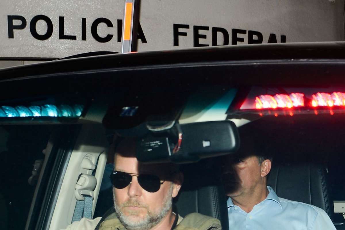 Cabral decide ficar em sil&ecirc;ncio durante audi&ecirc;ncia com Bretas