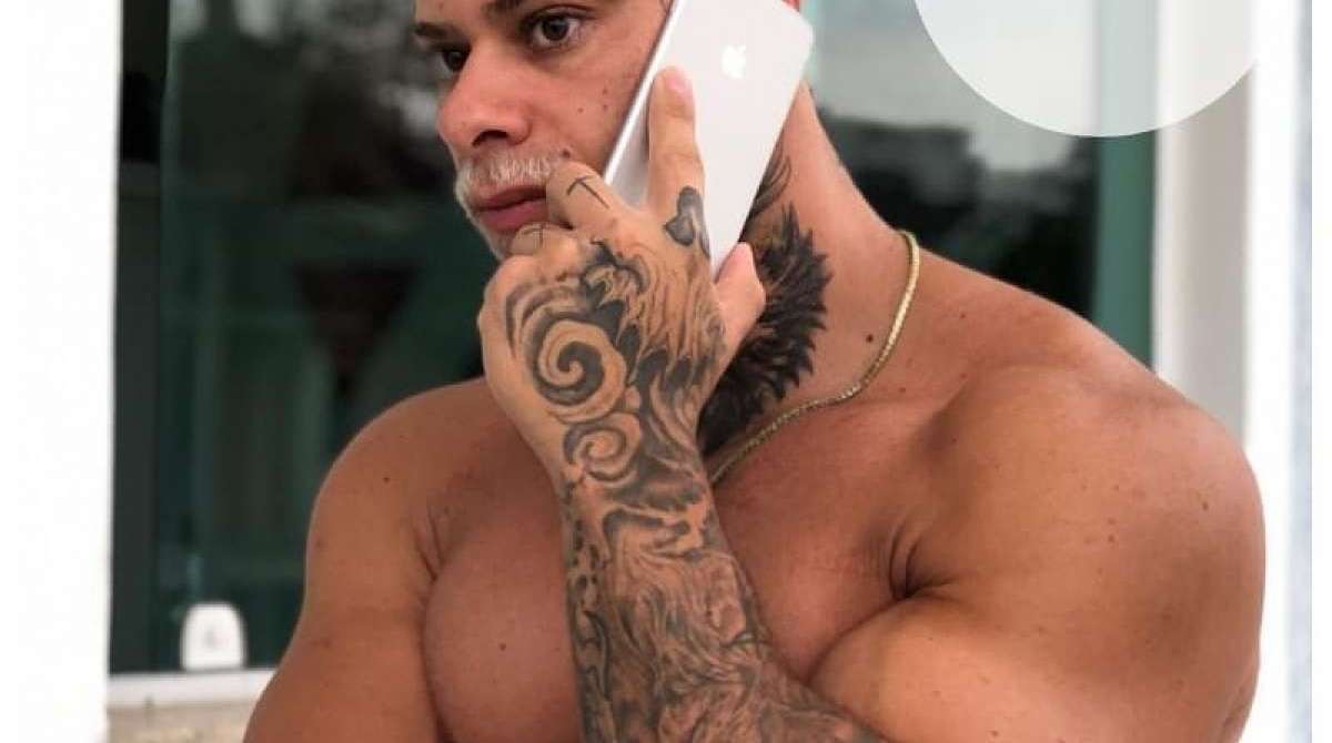 Léo Stronda é assaltado em São Paulo, Congonhas. Reprodução/Instagram