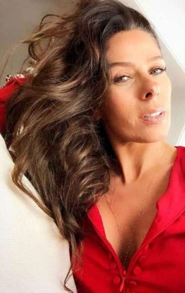 Adriane Galisteu contou ao filho que fez ensaios fotográficos nua, no passado - Reprodução da internet