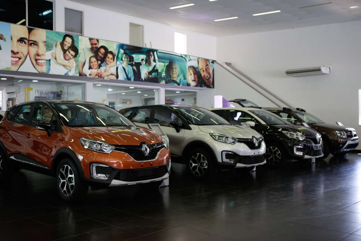 Rio de Janeiro, 17/12/2018 - Retomada da Intendente Autoshoping. Concessionária Space Renault. Foto: Luciano Belford/Agência O Dia