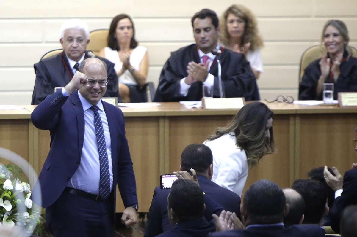 O governador eleito, Wilson Witzel, participa de cerimônia de diplomação no auditório da Escola da Magistratura do Estado do Rio de Janeiro (Emerj), no Centro do Rio, nesta terça-feira (18).
