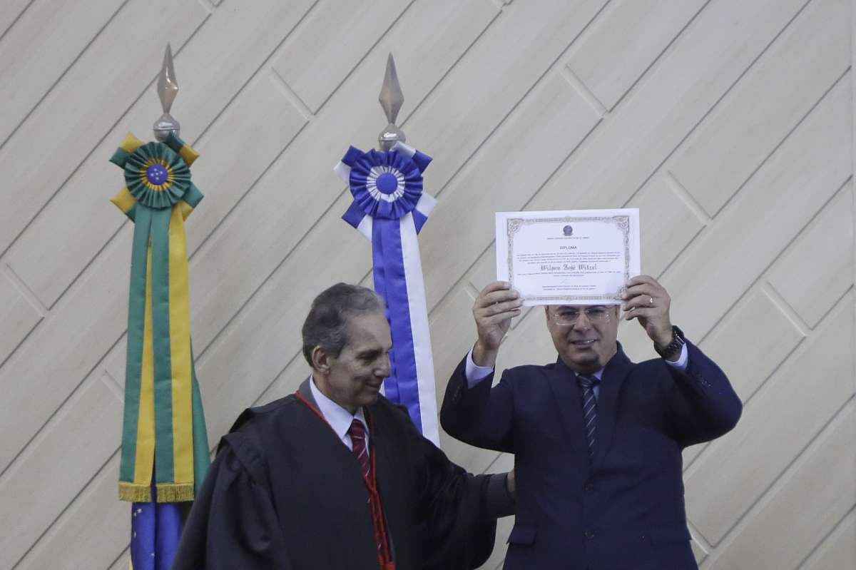O governador eleito, Wilson Witzel, participa de cerimônia de diplomação no auditório da Escola da Magistratura do Estado do Rio de Janeiro (Emerj), no Centro do Rio, nesta terça-feira (18).