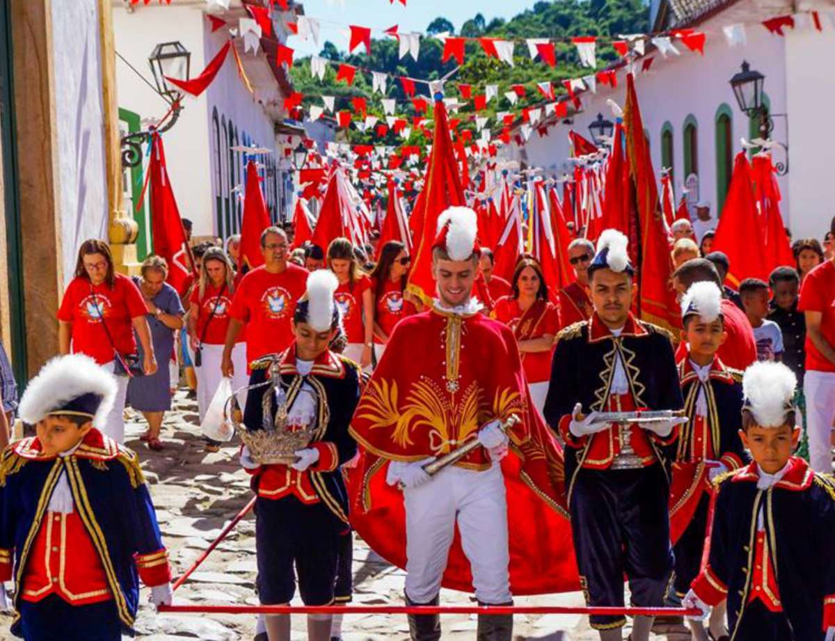 Paraty celebra a tradicional Festa do Divino O Dia O Dia no Estado