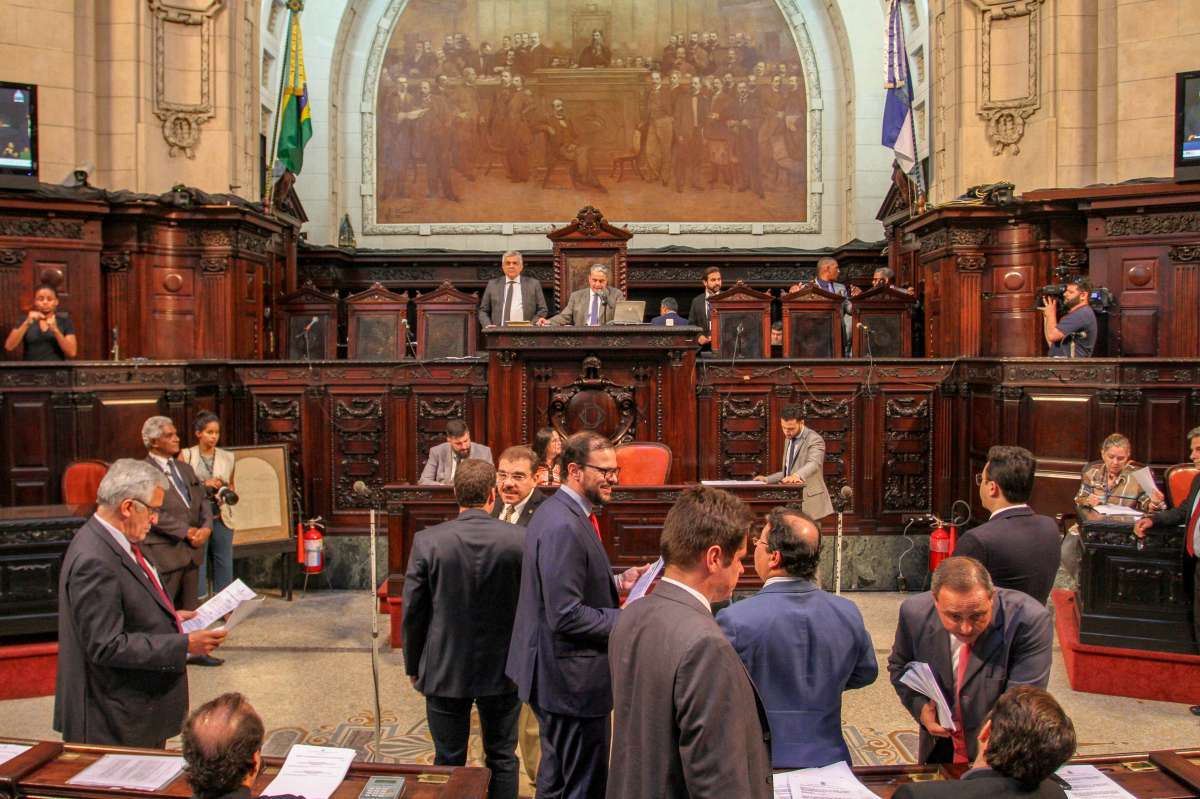 Parlamentares aprovaram Orçamento de 2019 garantindo o PCCS da Saúde - Rafael Wallace