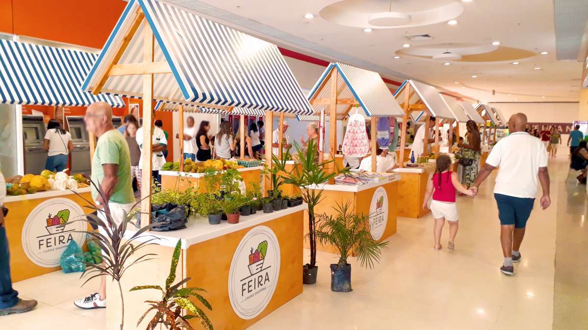 Comércio terá funcionamento especial na temporada de festas de fim de ano, com lojas abertas até às 23h - Divulgação