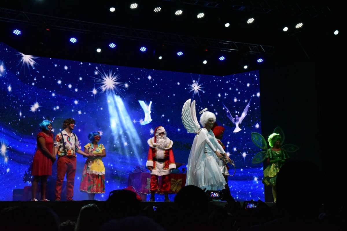 Natal Iluminado tem espetáculos teatrais de de luzes