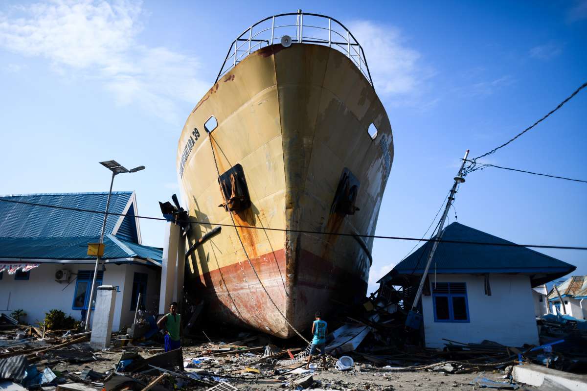 Indonésia Registra Mais De 370 Mortos Após Tsunami O Dia - Mundo & Ciência