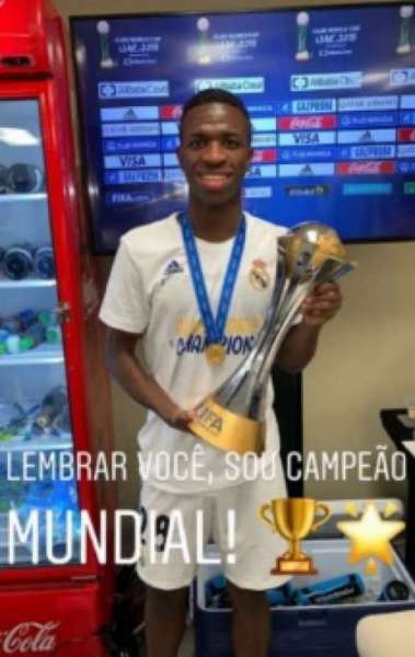 Vinicius Junior faz dois, e Real Madrid é campeão mundial