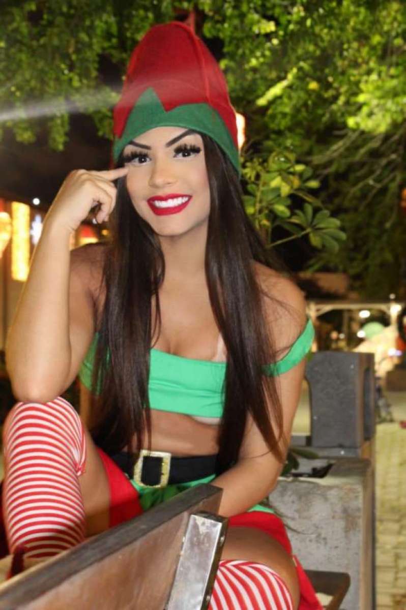 Kellyta Tharsys é conhecida como 'Pigmeia Fitness'