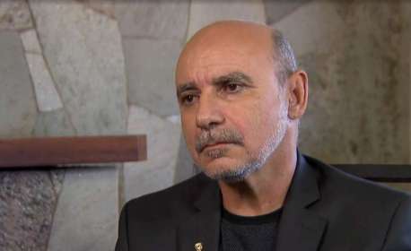 Ministério Público vê atuação de Fabrício Queiroz no gabinete de Carlos Bolsonaro