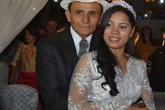 Stefhany Absoluta sai de casa e ex-marido a acusa de ter 'roubado tudo'