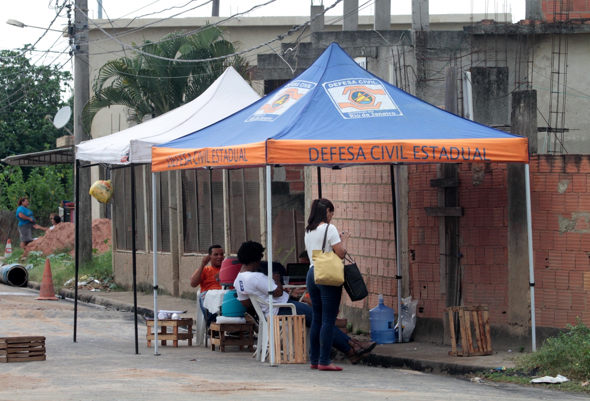 Rio de Janeiro 26/12/2018 - Rompimento de tubulacao da CEDAE no bairro Jardim Laranjeiras em Nova Iguacu.Foto: Fernanda Dias / Agencia O Dia.