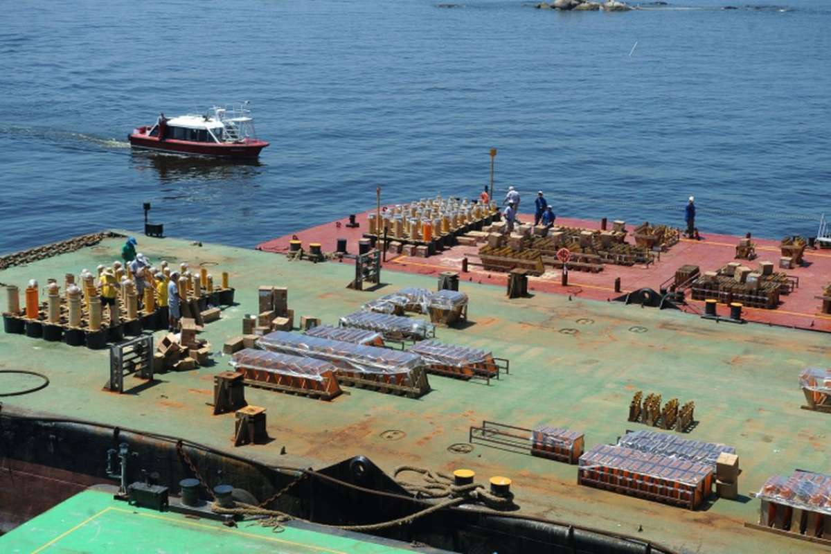 Capitania faz vistoria em balsas com fogos de artifício no Rio - Tomaz Silva/Agência Brasil