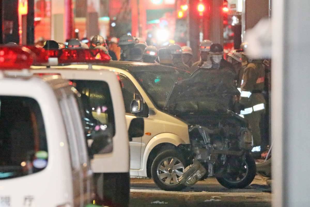Polícia japonesa apreende carro que atropelou multidão - AFP