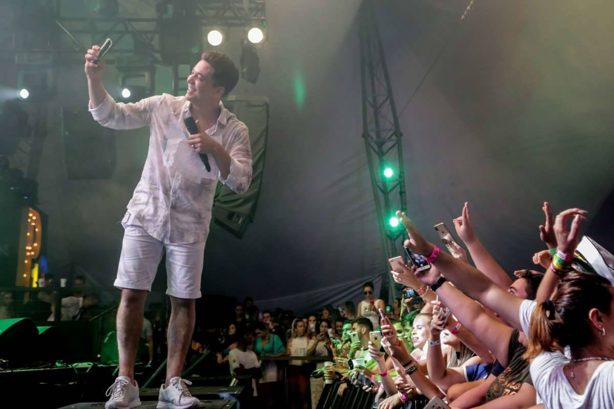 O dair Playboy abriu o show da virada em Jurerê, Florianópolis