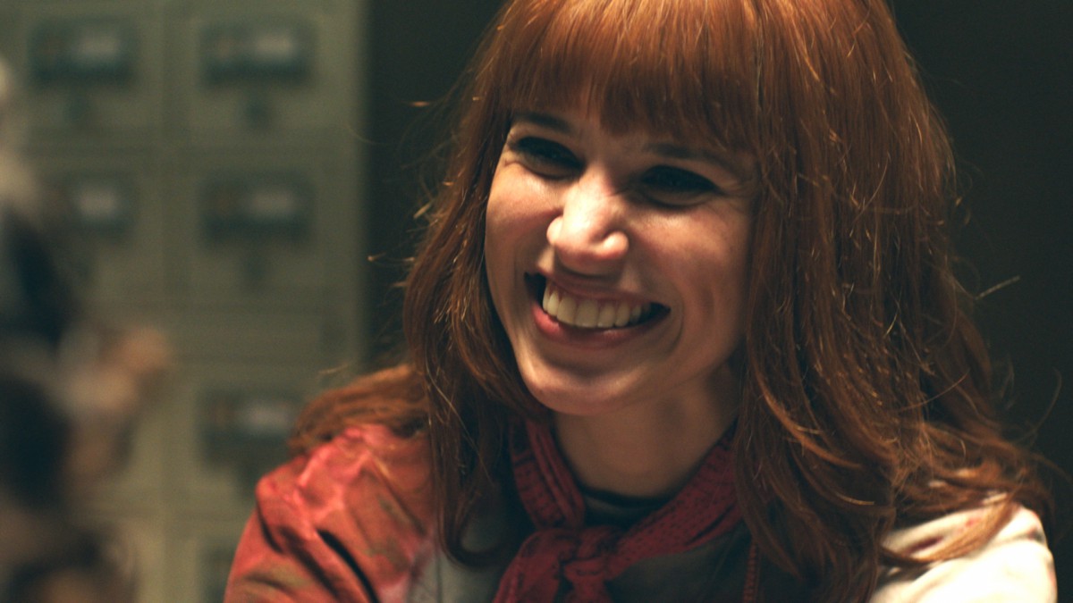 Rita Lee (Mel Lisboa) é uma das personagens criadas especialmente para a minissérie - Globo/Divulgação