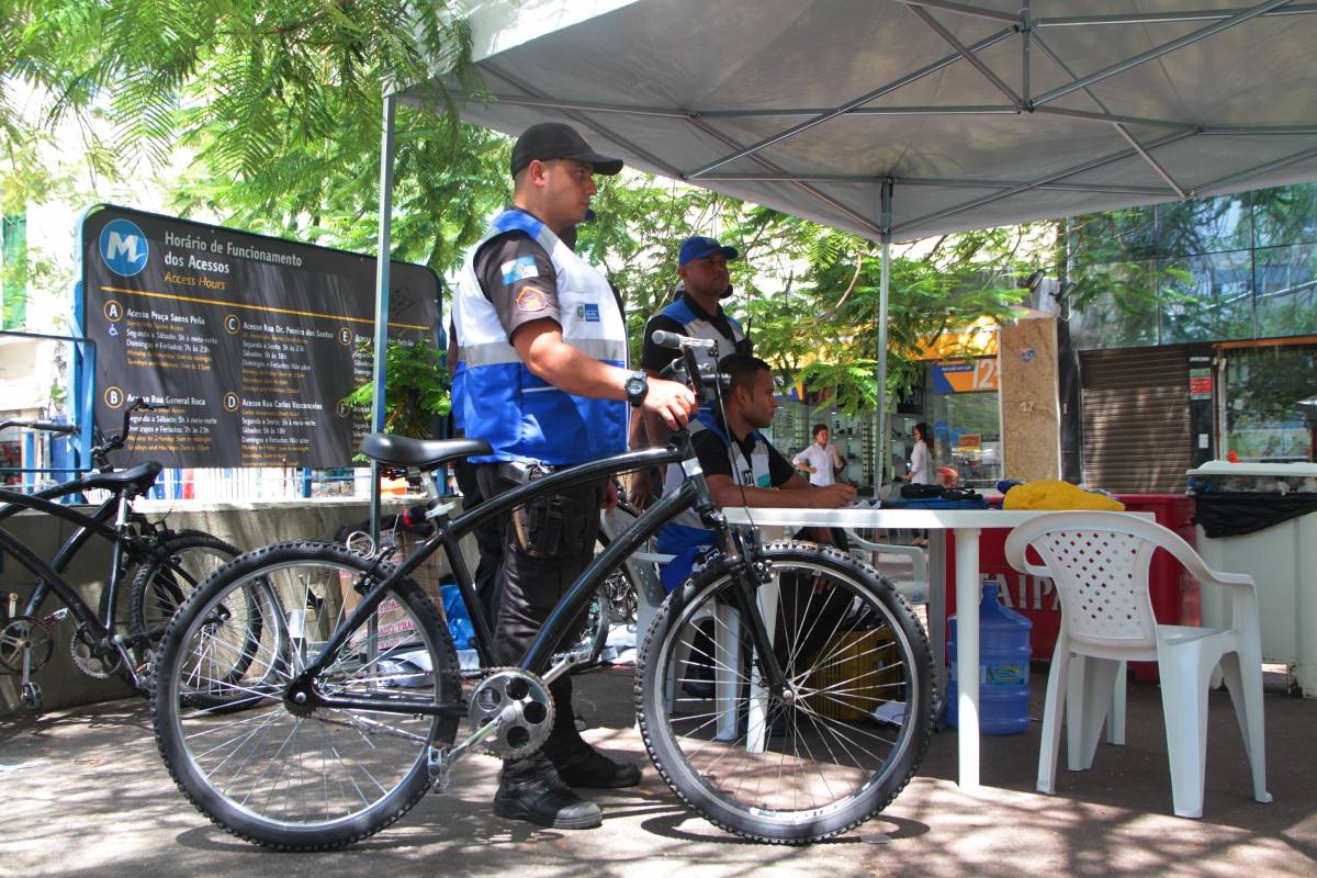 Rio de Janeiro 03/01/2019 - Patrulhamento Tijuca Presente na Praca Saens Pena.Foto: Fernanda Dias / Agencia O Dia.