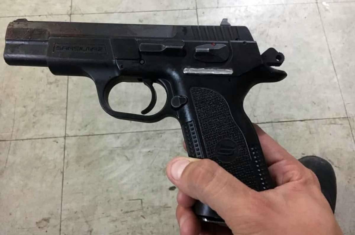 A pistola apreendida estava com a numeração raspada