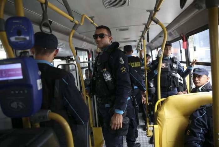 Após a série de ataques no Ceará, a Força Nacional de Segurança Pública está fazendo o policiamento ostensivo nas ruas de Fortaleza, em apoio aos agentes de segurança do estado
