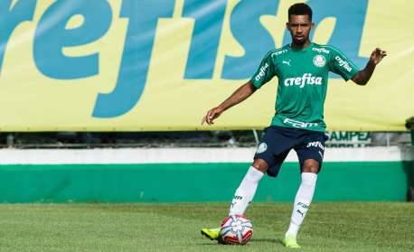 Especulado no Flamengo, ex-Barcelona teria encaminhado acerto com o Palmeiras