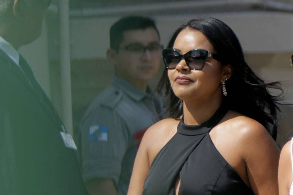 Rio, 11/01/2019 - Servidores do Hospital Federal de Bonsucesso e integrantes de sindicatos da &aacute;rea de s&aacute;ude  protestam, na manh&atilde; desta sexta-feira (11), contra a festa organizada pela dire&ccedil;&atilde;oda unidade para comemorar os 70 anos do HFB - Foto: Luciano Belford/Ag&ecirc;ncia O Dia