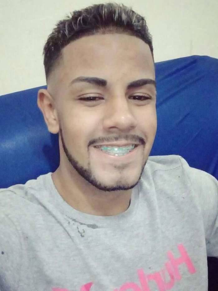 Henrique Almeida, de 18 anos, levou um tiro na axila e morreu antes de chegar ao hospital, segundo amigos