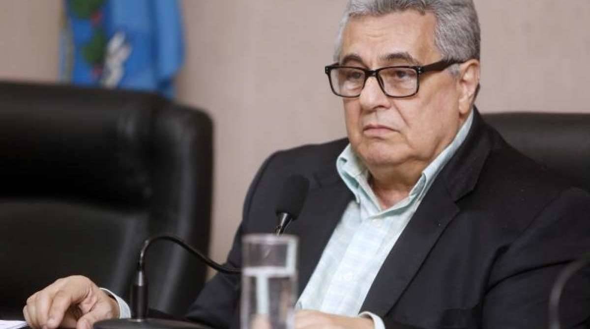 Rubens Lopes &eacute; o presidente da Ferj