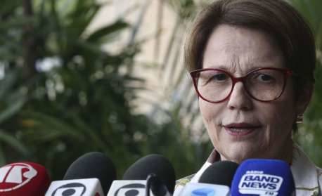 'Coisas na economia precisam melhorar para preço de alimentos cair', diz ministra