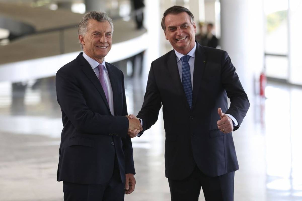 Presidente Jair Bolsonaro recebe o presidente argentino, Mauricio Macri no Palácio do Planalto durante cerimônia oficial de chegada