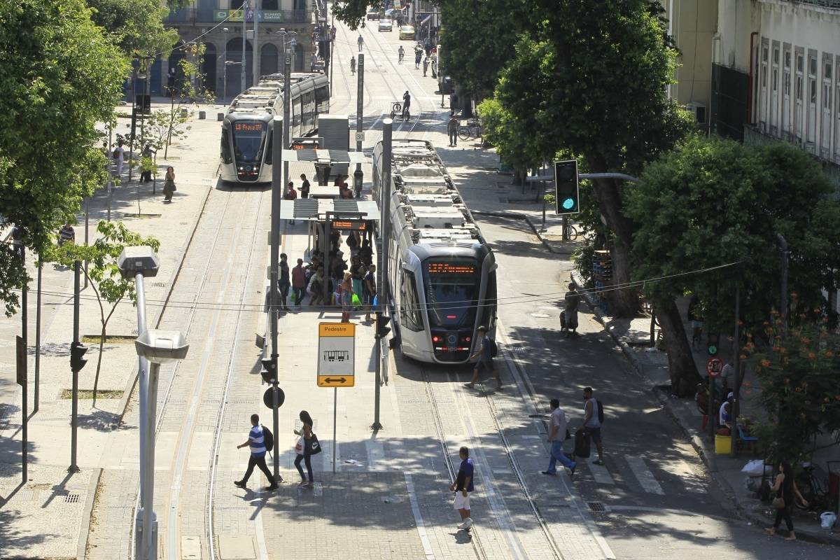 Estação do VLT da Praça Tiradentes. - Estefan Radovicz / Agência O DIA