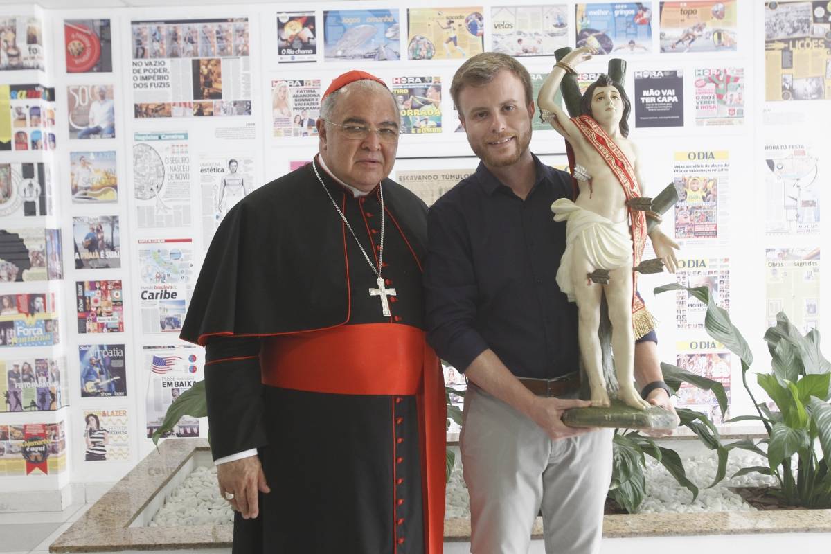 Dom Orani acebispo do Rio visitando o Jornal  O Dia
 Severino  Silva/ Agencia O Dia