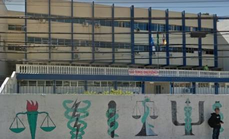 Rindo à toa com a reabertura da emergência do Hospital da PM de Niterói 