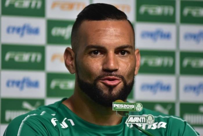 Rio, 22/01/2019 - AGÊNCIA DE NOTÍCIAS - PARCEIRO - Weverton durante entrevista coletiva, realizado na Academia de Futebol, na Barra Funda, zona oeste de Sao Paulo, na tarde desta terça-feira, 22. Foto: Eduardo Carmim/Parceiro/Agencia O Dia) - Eduardo Carmim/Parceiro/Agência O Dia
