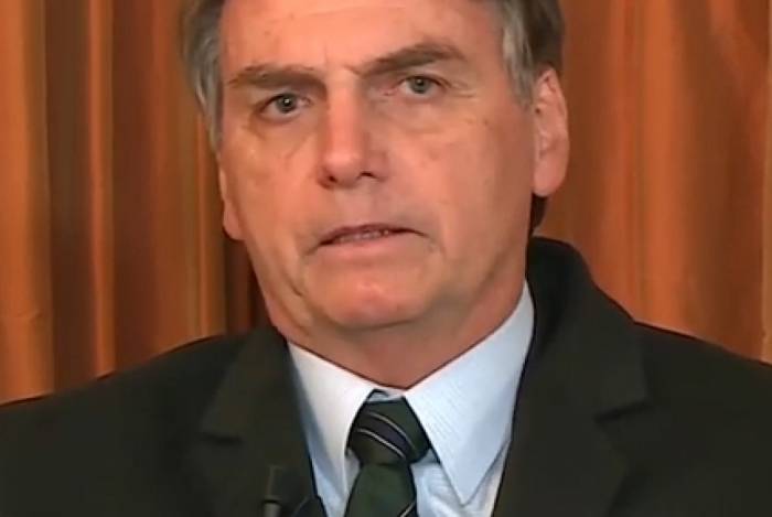 Bolsonaro em entrevista a Record