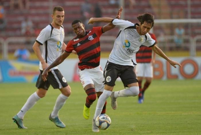 Flamengo empatou com o Resende