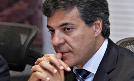 Beto Richa desiste de concorrer à prefeitura de Curitiba. 'Vou ficar neutro'