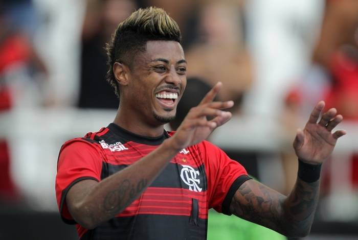 Bruno Henrique marcou duas vezes
