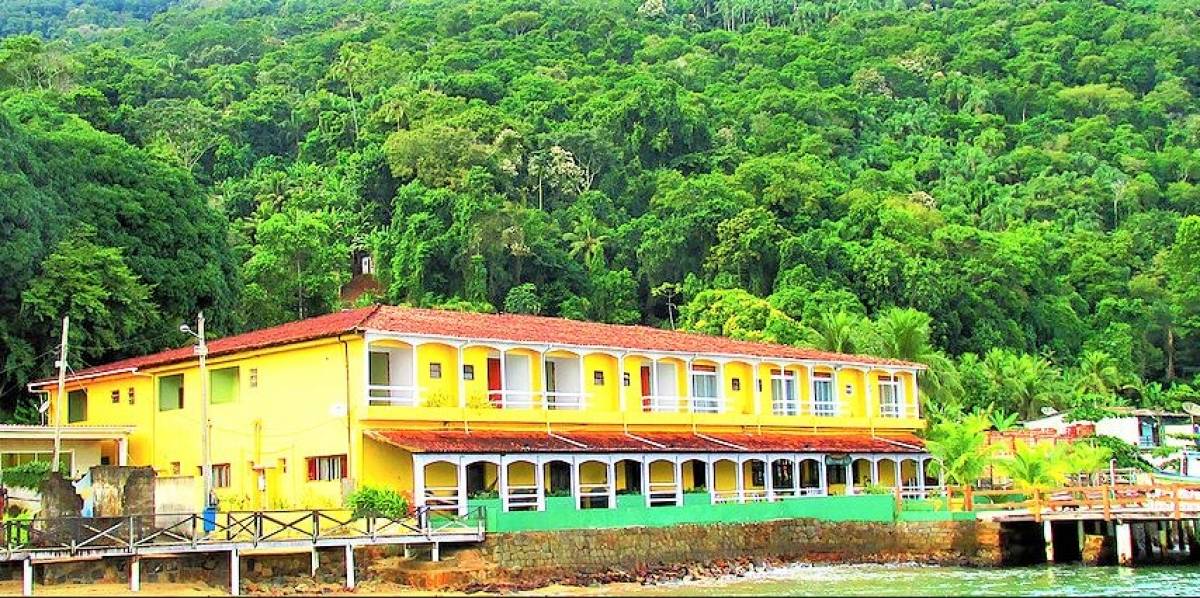 Pousada do Preto, na Ilha Grande ofereceu estadia de gra&ccedil;a para fam&iacute;lia de professor, que se diz v&iacute;tima de racismo e preconceito em outro estabelecimento